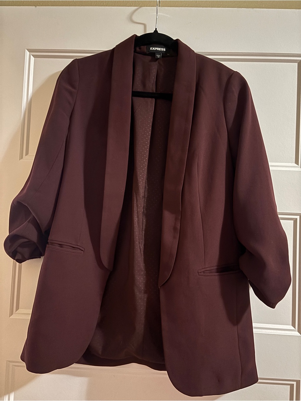 Express Blazer in Burgundy
